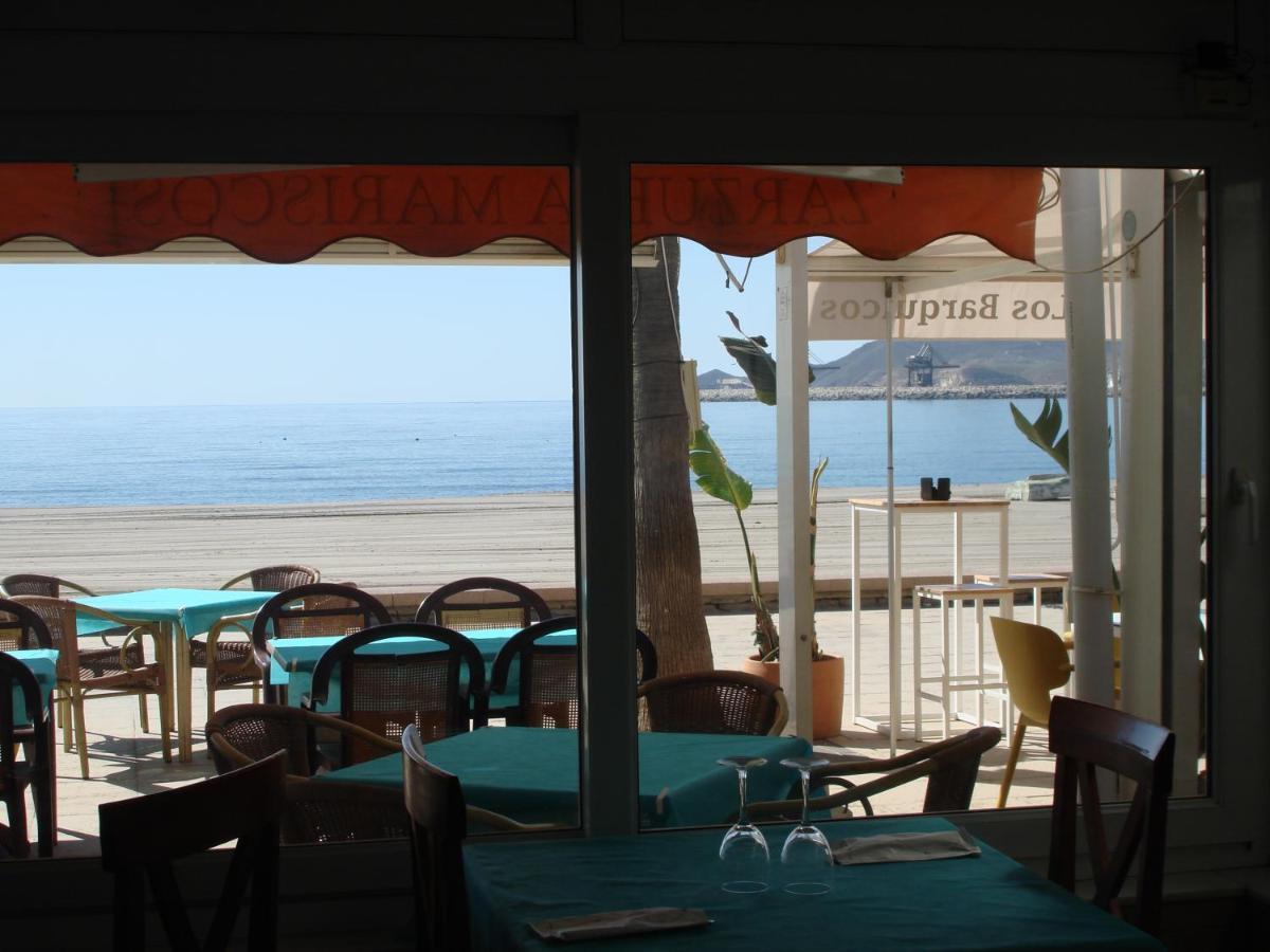 Pensión Sol y Playa Carboneras Exterior foto