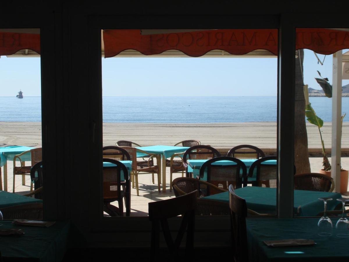 Pensión Sol y Playa Carboneras Exterior foto